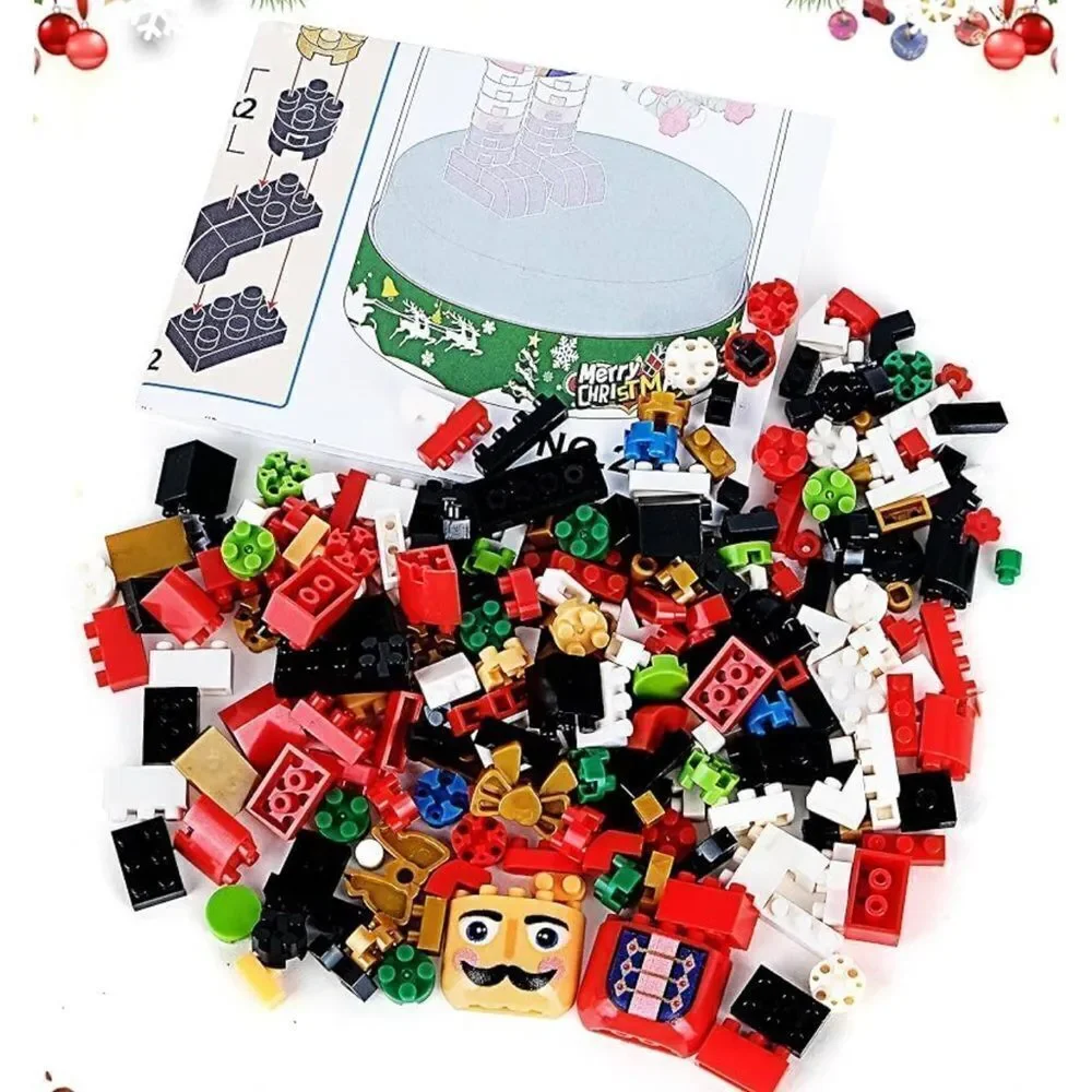 Christmas Nutcracker Figure Building Set Gift with Cover and Base (172 PCS)